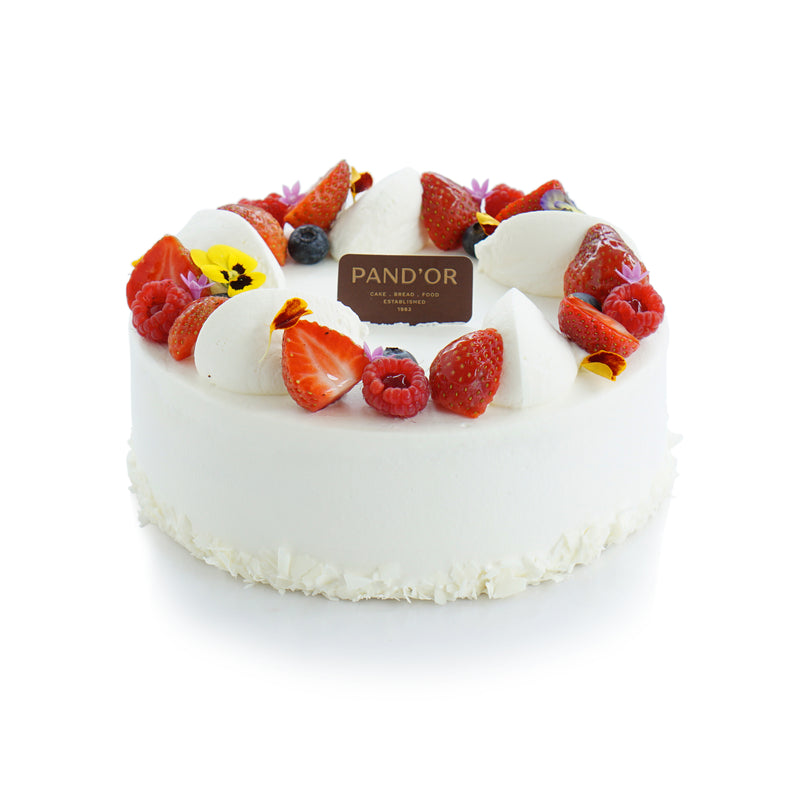 Chocolate Triple Layer Star Cake | Waitrose & Partners